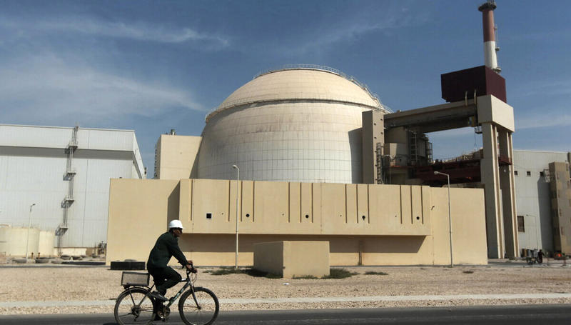 Iran nærmer seg atomvåpen – hvorfor lar verden dem slippe unna?