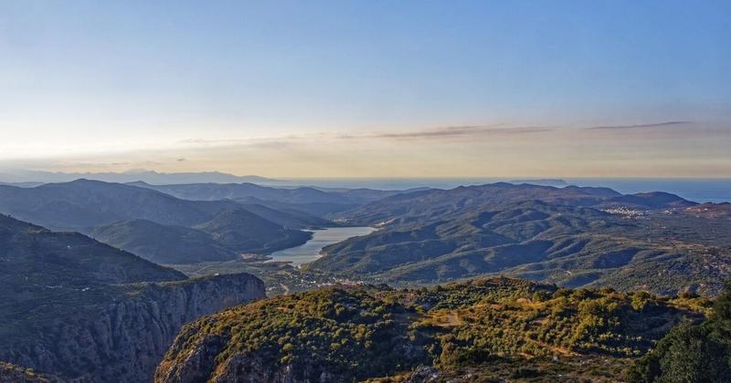 «Ψυχορραγεί» το φράγμα Αποσελέμη- Λίγο το νερό, ήρθε και η βλάβη