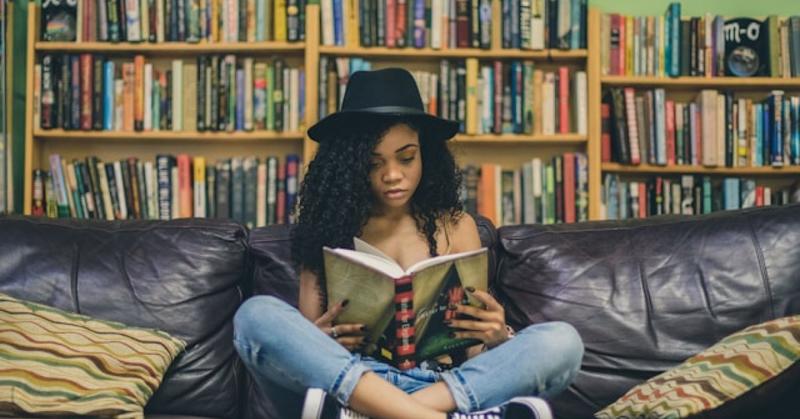 The Reading Crisis in College