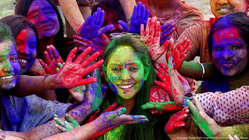 5 facts about Holi, the festival of colors