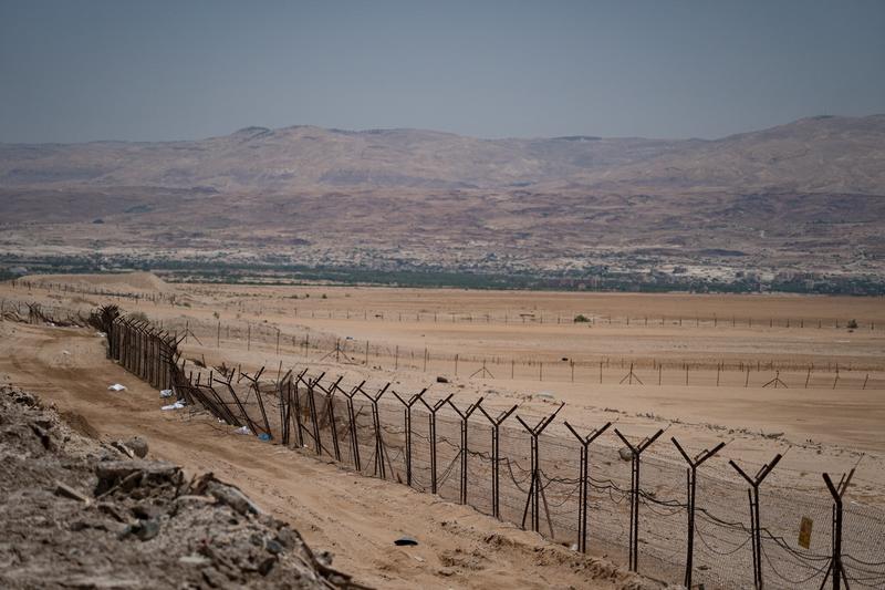 IDF troops shoot dead two suspects trying to cross into Israel from Jordan